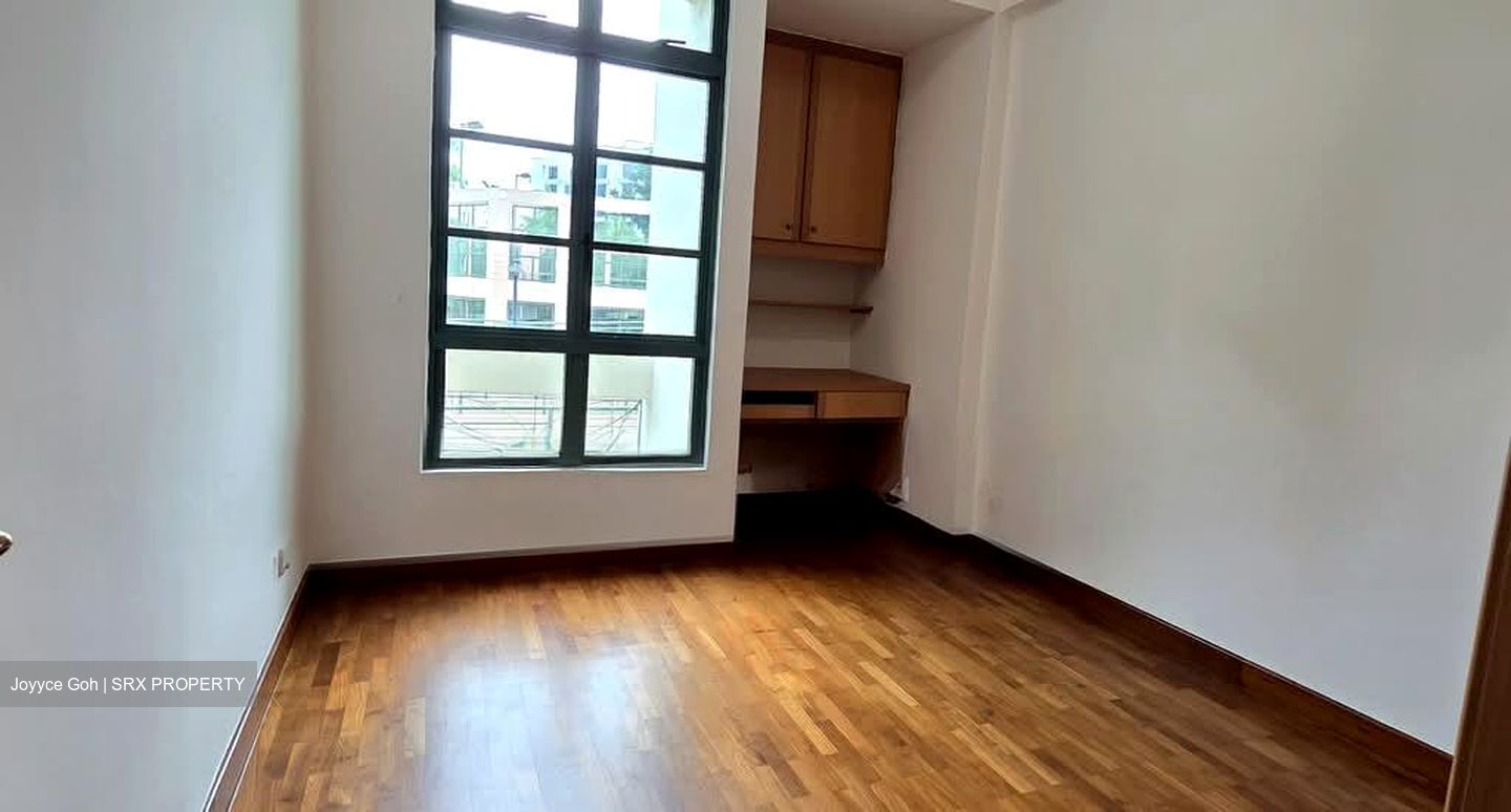 Hillview Heights (D23), Condominium #597507401